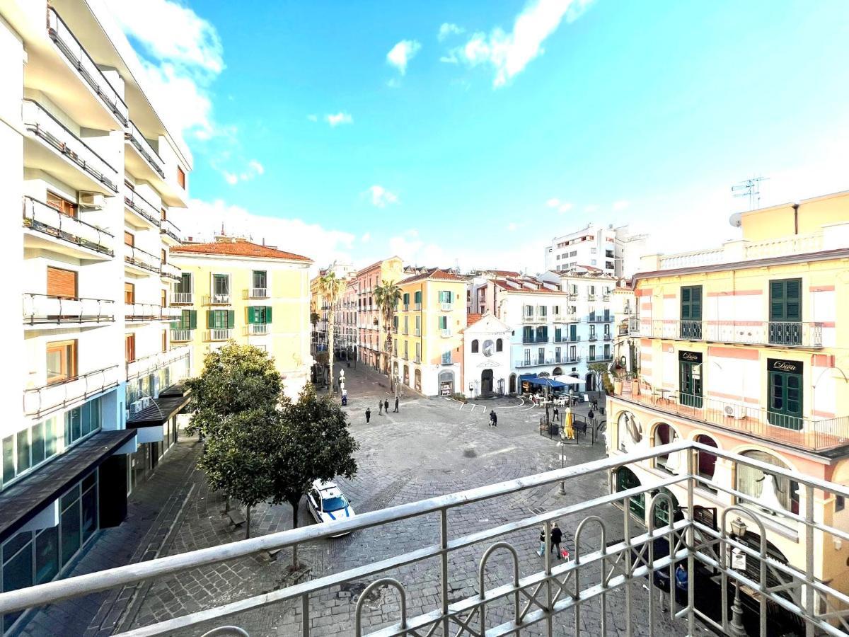 Casa Portanova 35 Appartement Salerno Buitenkant foto